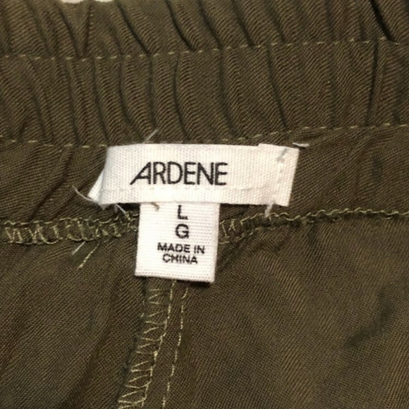 Ardene Army Green High-Waisted Lightweight Cargo Pants - Picture 10 of 14